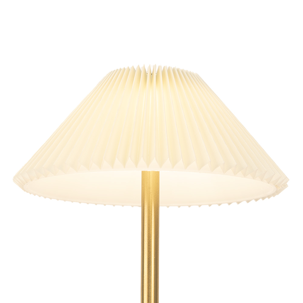 6GBLMC0009Y_05.jpg